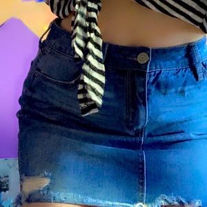 comfy high waisted jean skirt <3 xx